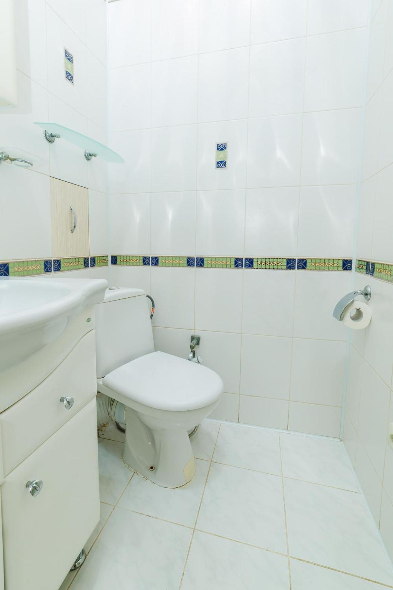 بولتافا Квартира Антиквара У Центрі Полтави Мережа Alexapartments Документи Для Відряджень Безконтатне Заселення Цілодобово المظهر الخارجي الصورة